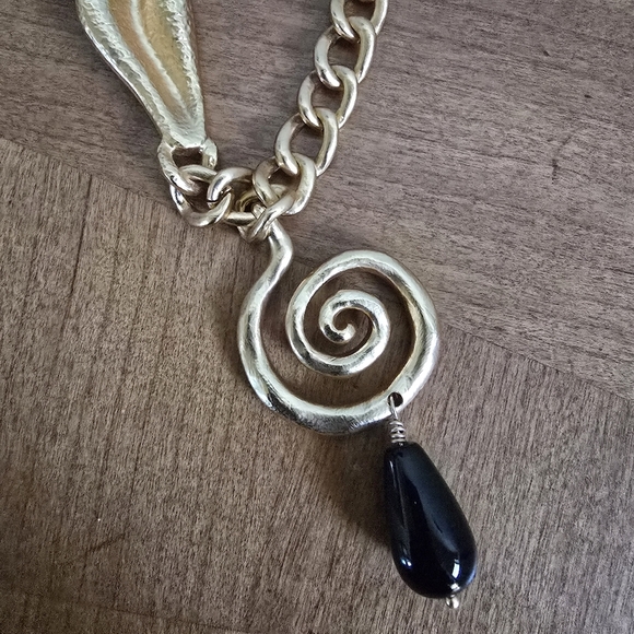 Chico's Onyx Swirl Y-Necklace - Picture 4 of 9